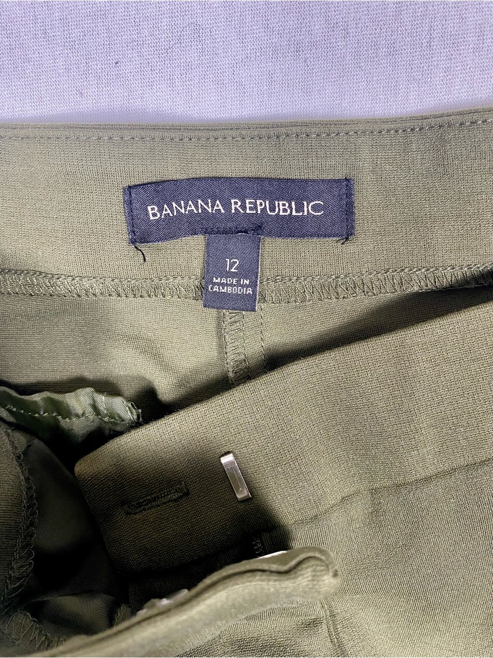 Banana Republic Olive Green Dress Pants - Picture 3 of 10
